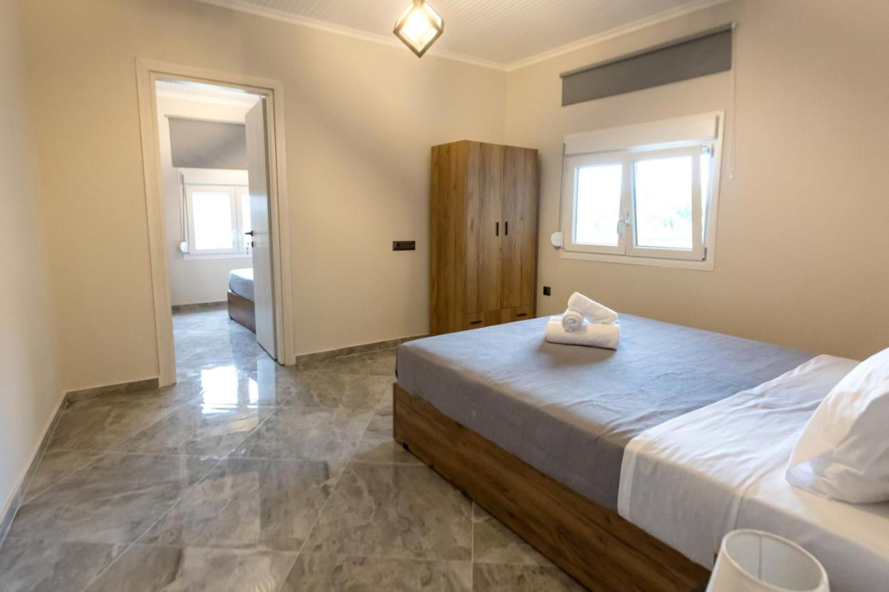 K&M Villas Nea Kallikrateia Kültér fotó