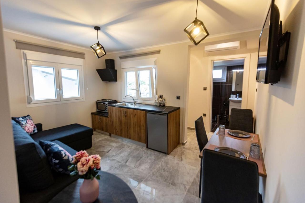 K&M Villas Nea Kallikrateia Kültér fotó