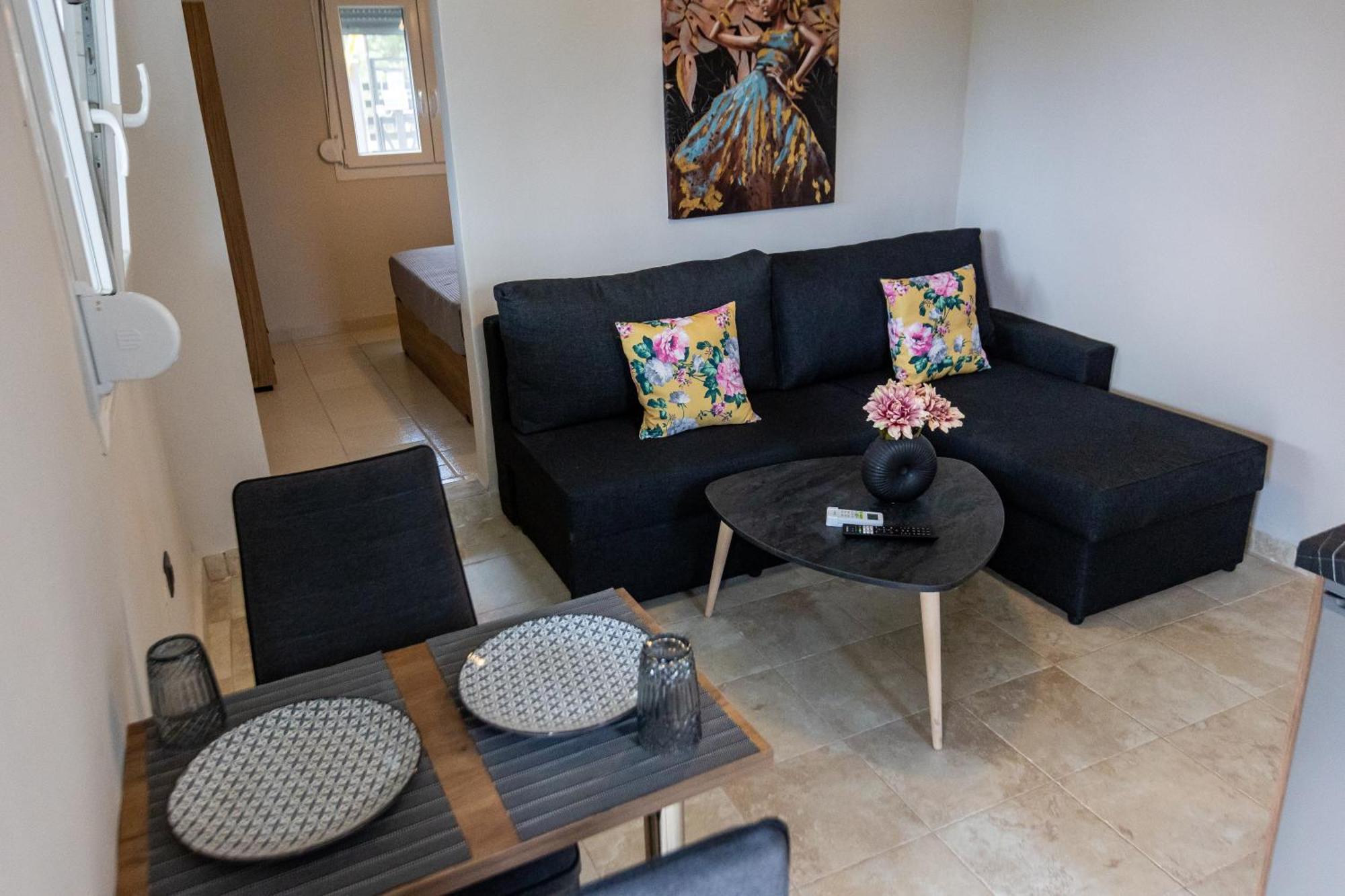 K&M Villas Nea Kallikrateia Kültér fotó