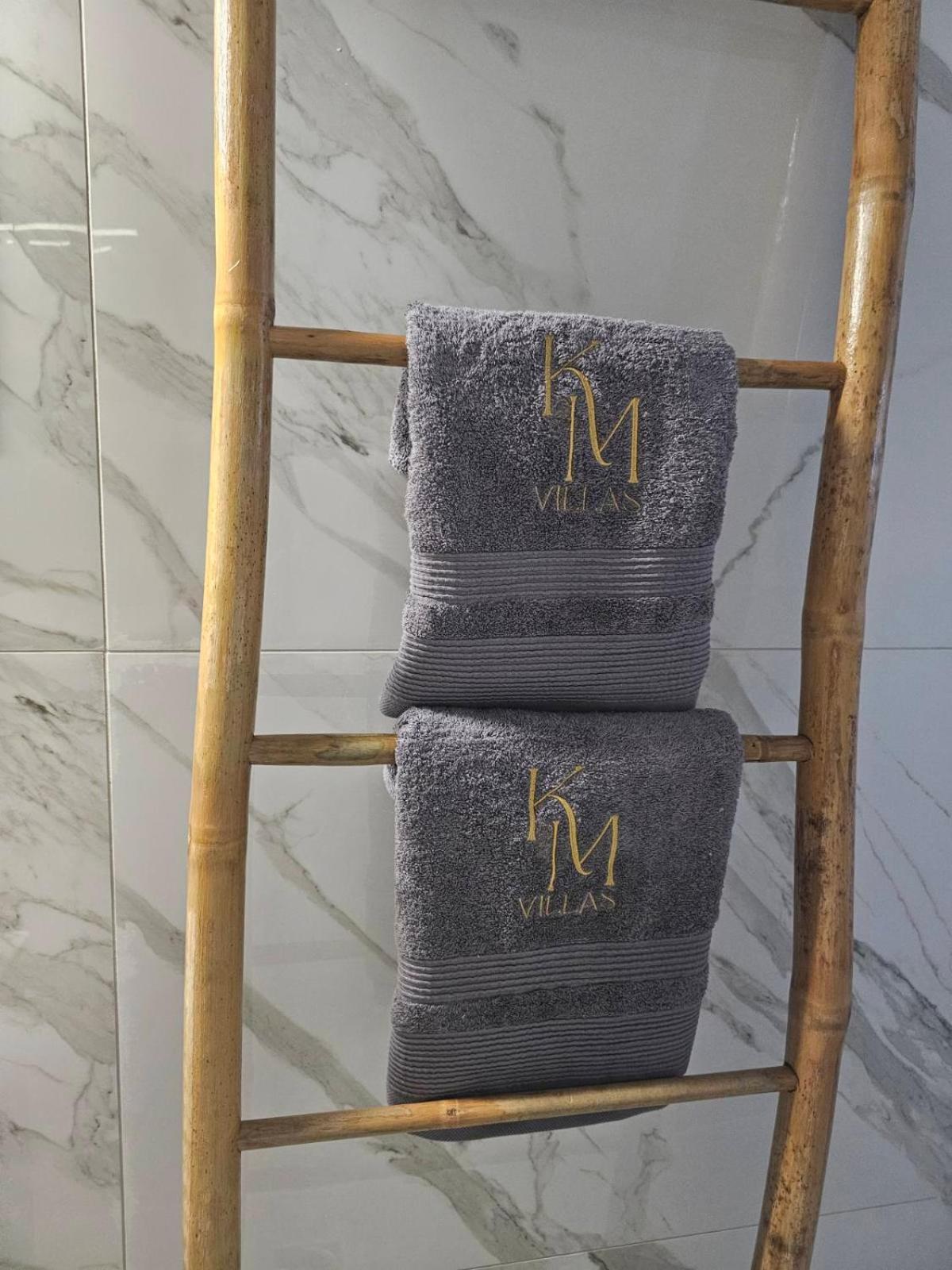 K&M Villas Nea Kallikrateia Kültér fotó